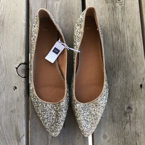 🎊NWT🎊 GAP Glitter Pointed Toe Flats